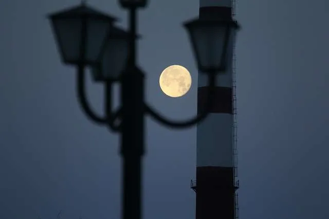pesta pelepasan bulan pixabay