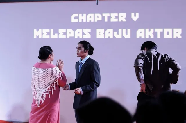 Chapter Melepas Baju Aktor Stanislavski di TIM